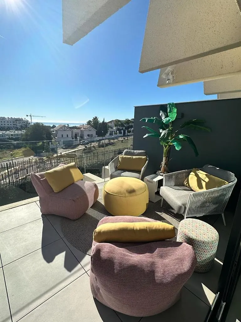 Oasis Cozy Appartement إِستيبونا